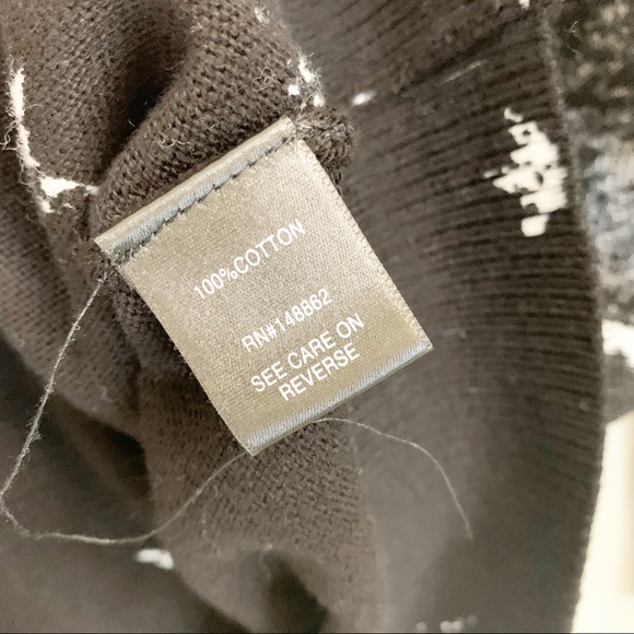 TORRID STAR PRINT RAGLAN CUT OUT SWEATER - Picture 9 of 9